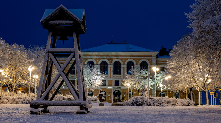 Rådhusparken i Hudiksvall på vintern.